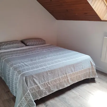 Maison De A 10 Min Du Pal Holiday home