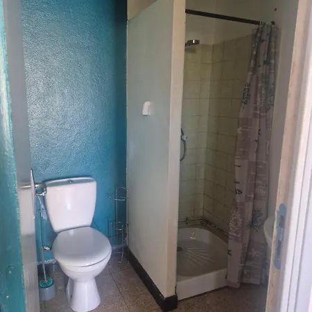 Dom wakacyjny Maison De A 10 Min Du Pal Dompierre-sur-Besbre