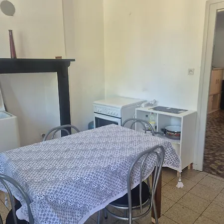 Maison De A 10 Min Du Pal *