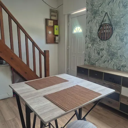 Σπίτι διακοπών Maison De A 10 Min Du Pal *
